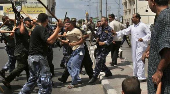 صورة ارشيفية / عناصر حماس يعتدون على المواطنين